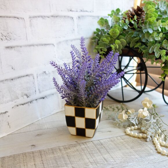 Checked Flower Pot Black and White Check Courtly Style Decor Buffalo Check Plant - Picture 6 of 7